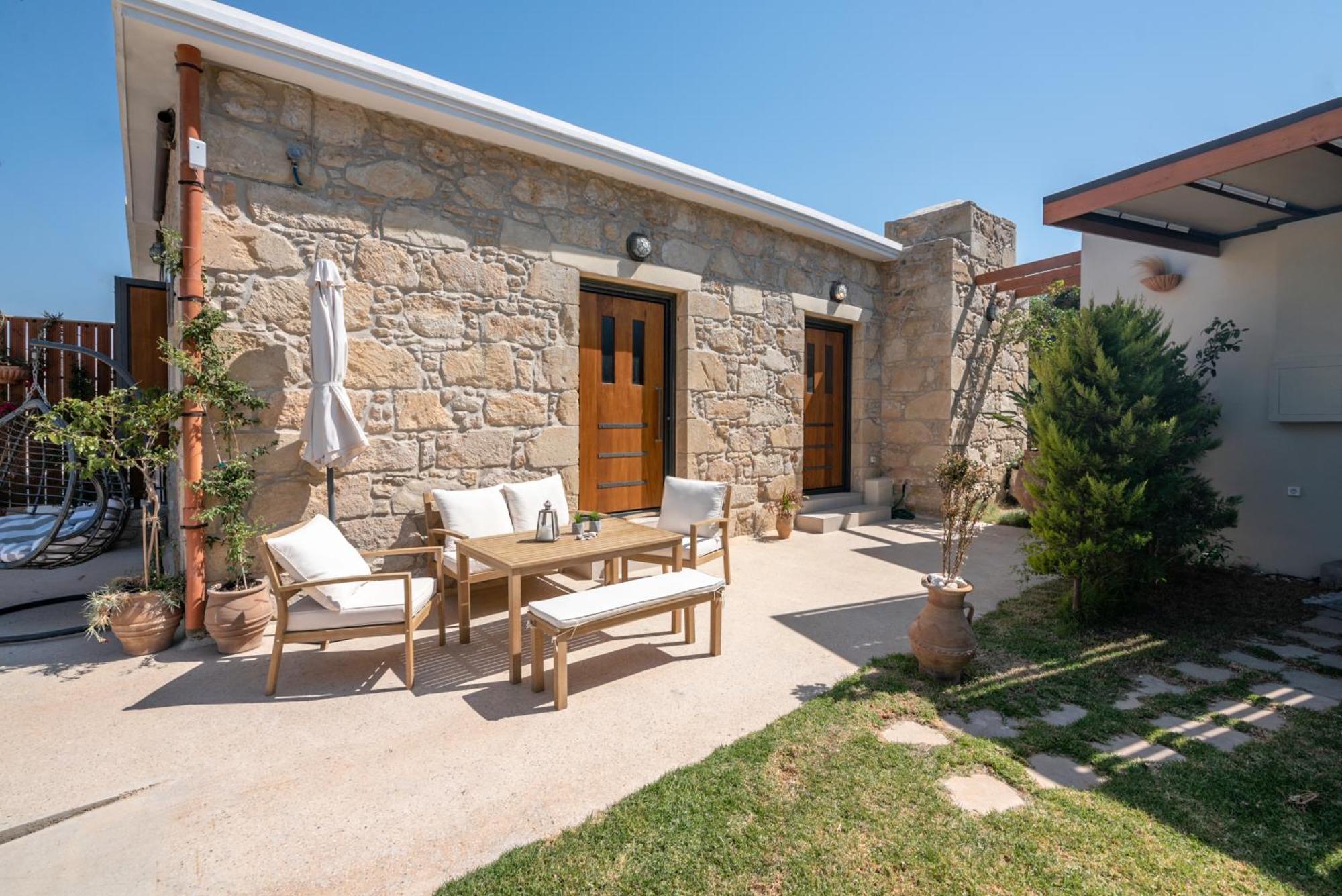 Cavos Luxury Apartments Kíssamos Exterior foto